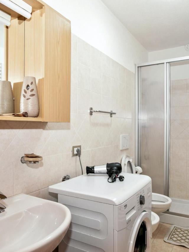 Comfortable Apartment in Livigno with Balcony – billede 7