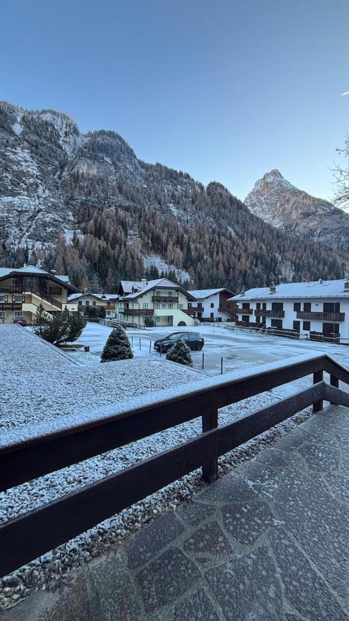 Two-Bedroom Apartment (1 sofa bed) – Casa a Penia-Alba a 2 Minuti Da Impianti Funivia