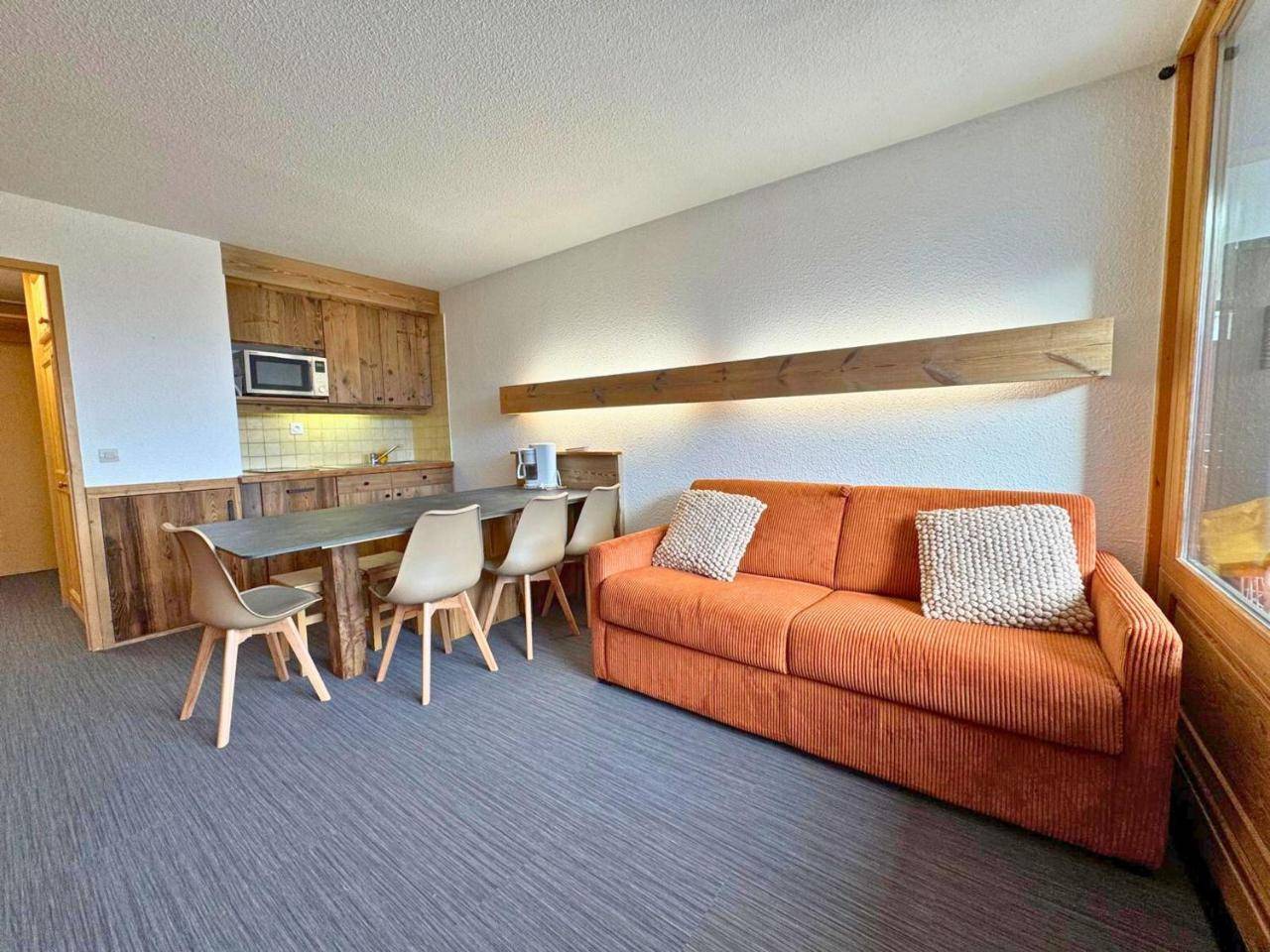 Studio Ensoleille Pour 5 Pers. a la Croisette, Menuires - Balcon, Pied Des Pistes - Fr-1-452-359, Les Menuires