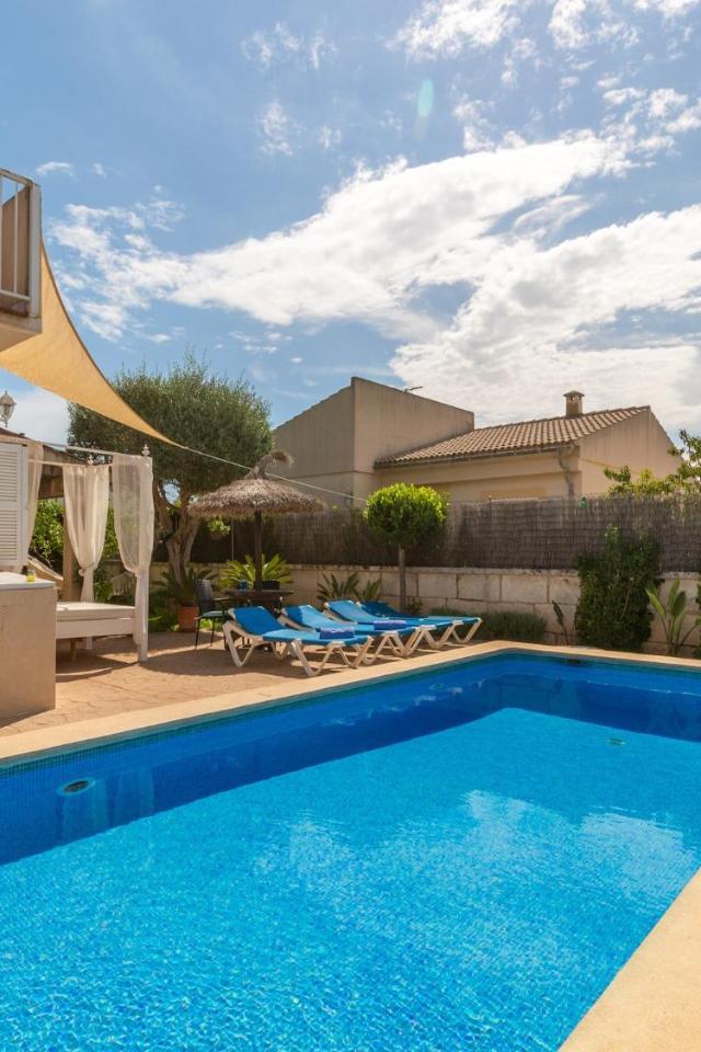 Can Content Villa with Pool & Garden