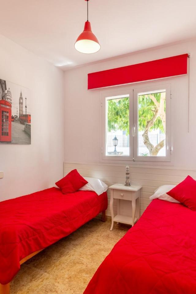 Can Content Villa with Pool & Garden – billede 4
