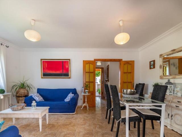 Can Content Villa with Pool & Garden – billede 9