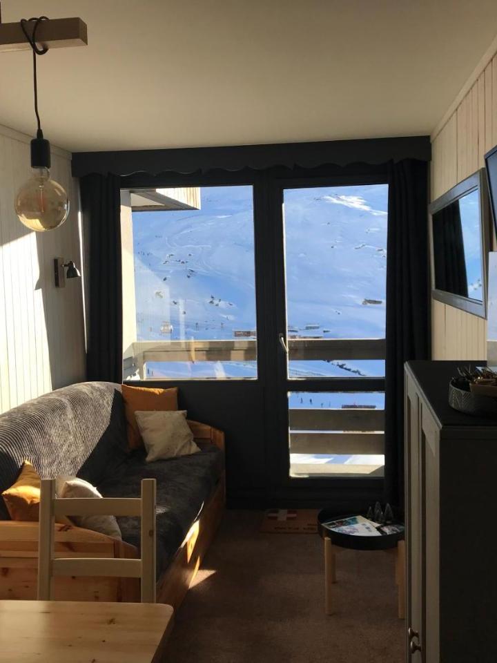 One-Bedroom Apartment (1 sofa bed) – Les Aiguilles