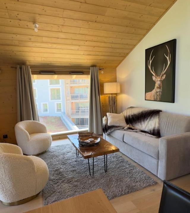 Residence Phoenix B by Leavetown Vacations