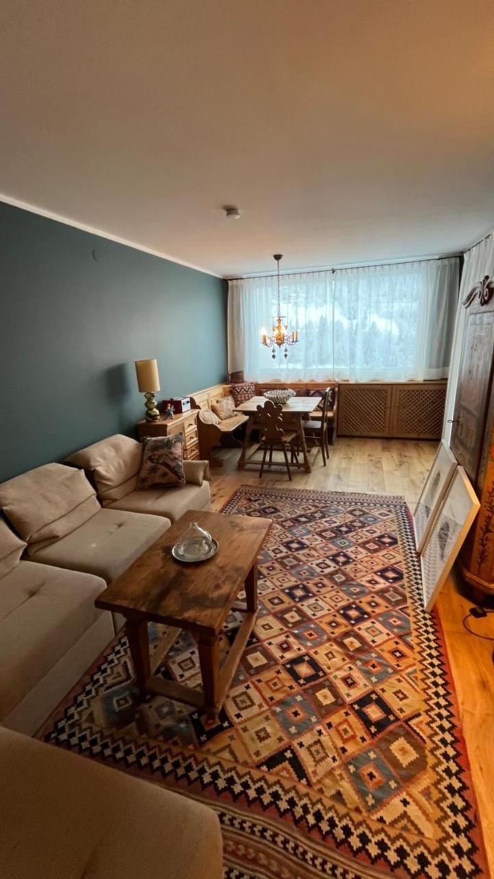 One-Bedroom Apartment (1 bunk bed and 1 large bed) - Free WiFi – Art & View - Apartment
