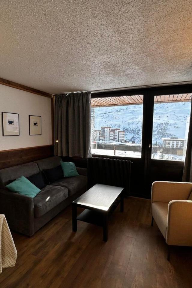 Appartement Au Pied Des Pistes Pour 4 Pers, Balcon Sud, Centre Des Menuires, Proche Commerces - Fr-1-452-184