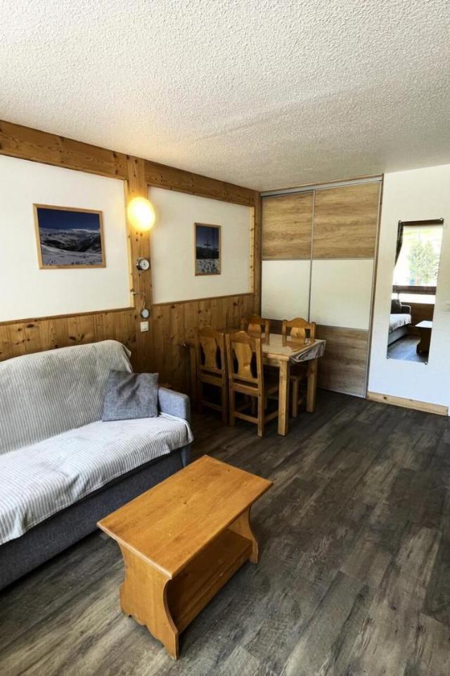 Residence Lac du Lou - Apparement Entierement Renove Ski Aux Pieds Aux Menuires Pour 4 Pax Mae-5214