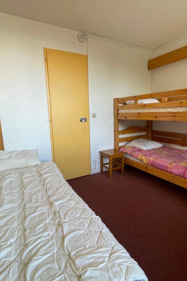 Studio Economique 18 M² Avec Petit Balcon, Animaux Admis - Fr-1-452-236