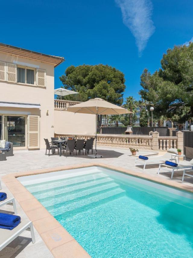 Ideal Property Mallorca - Villa Hilary