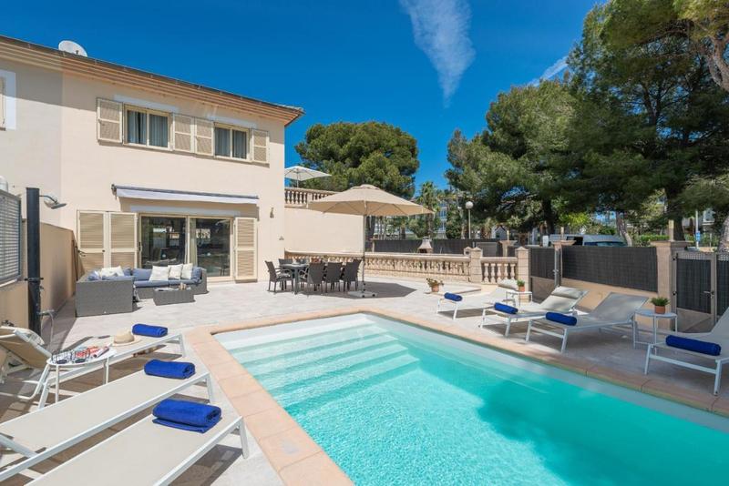Ideal Property Mallorca - Villa Hilary