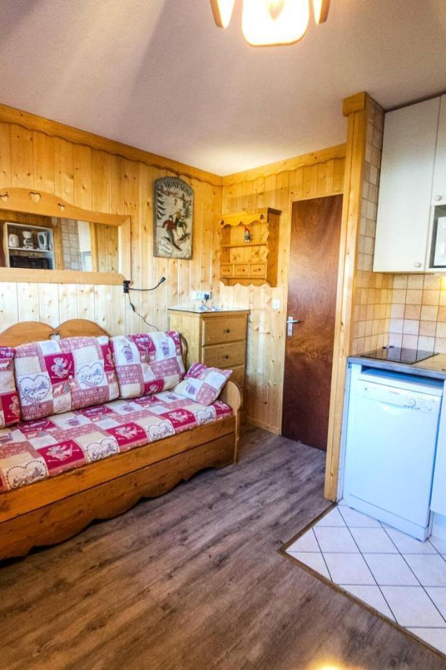 Residence Combes - Appartement 2 Personnes Aux Pieds Des Pistes Aux Menuires Avec Vue Panoramiqe Mae-4084