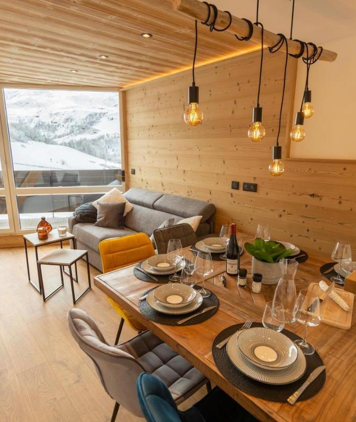 Two-Bedroom Apartment (1 large bed) - Free WiFi – Duplex Cosy Au Pied Des Pistes & Vue Montagne Menuires-Location