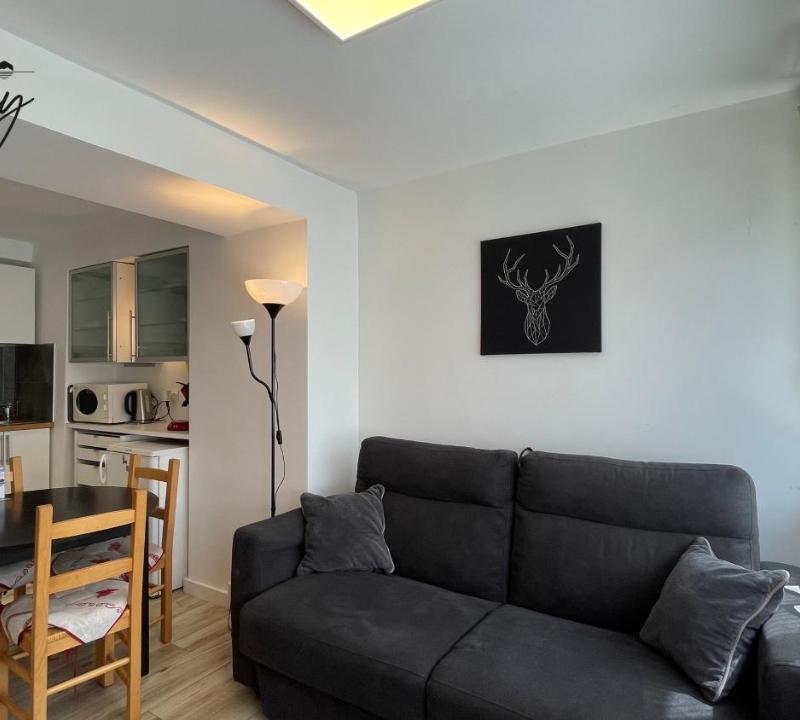 Homency - Residence Menandiere R1