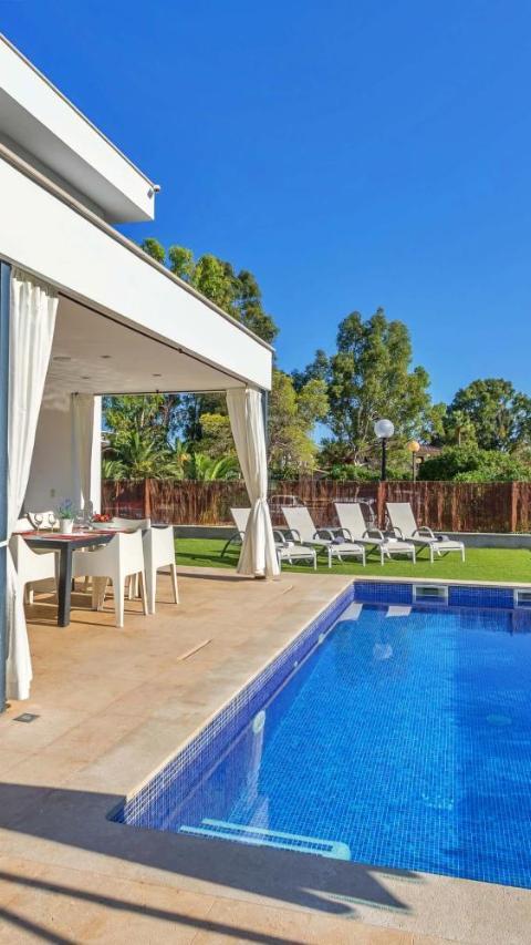 Beach Villa Cosins 1 Mel by Sealand Villas – Alcúdia