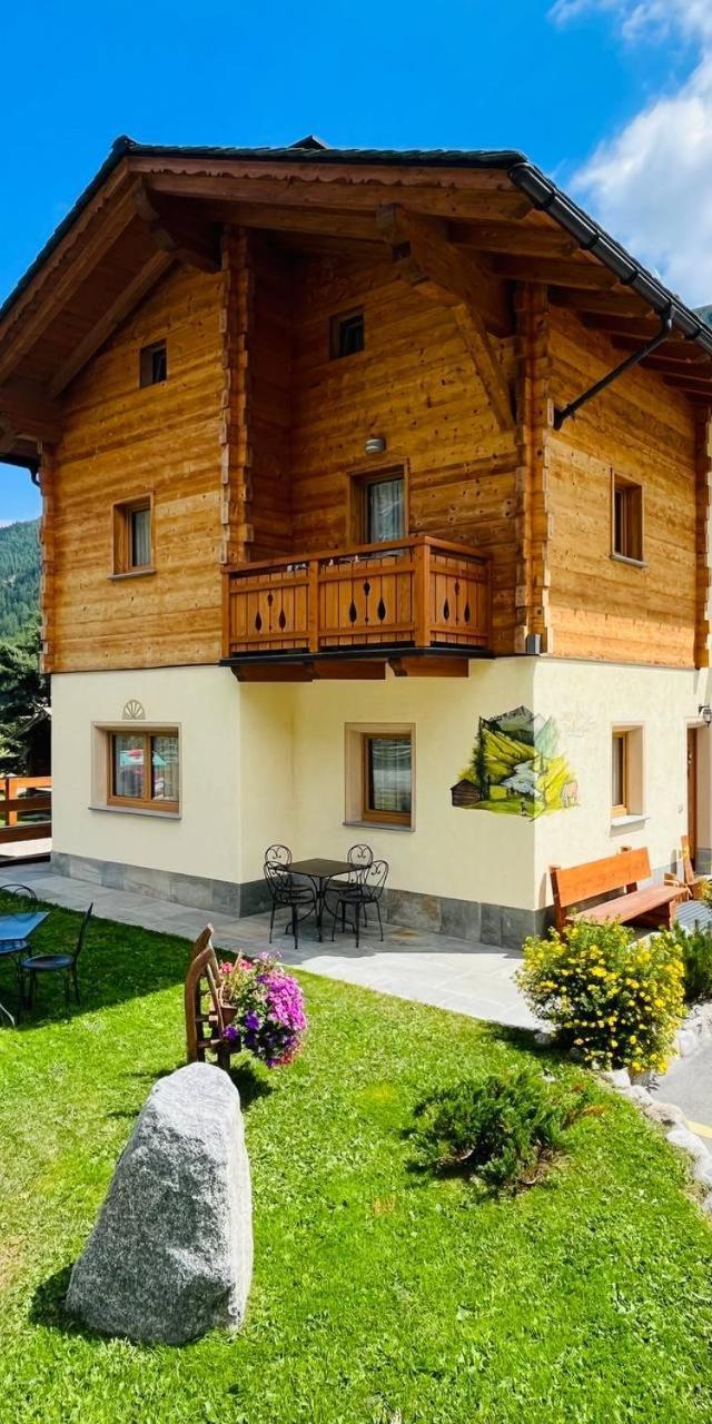 Chalet Sunshine