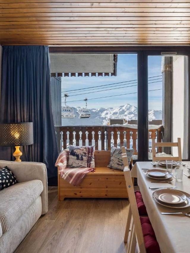 Ski-In Chalet-Style View Flat - Residence Les Eterlous