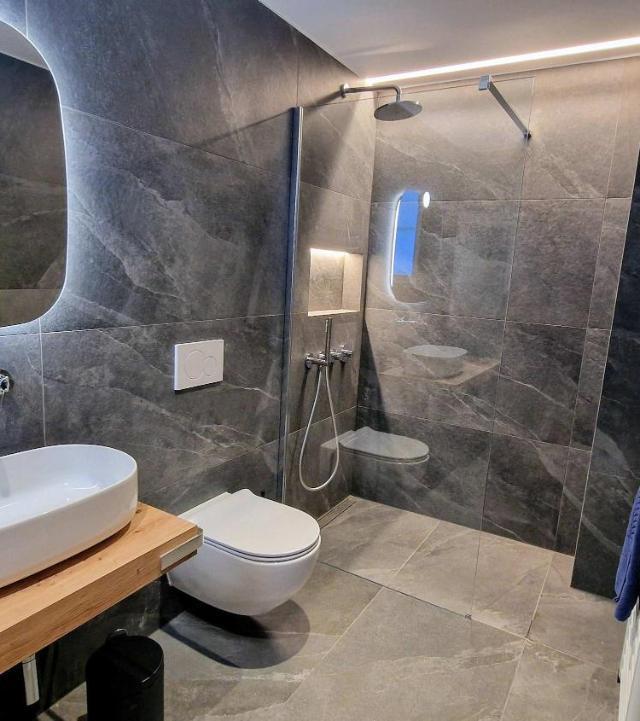 Silberdistel Brand-New Luxury Apartment with Private Terrace – billede 7