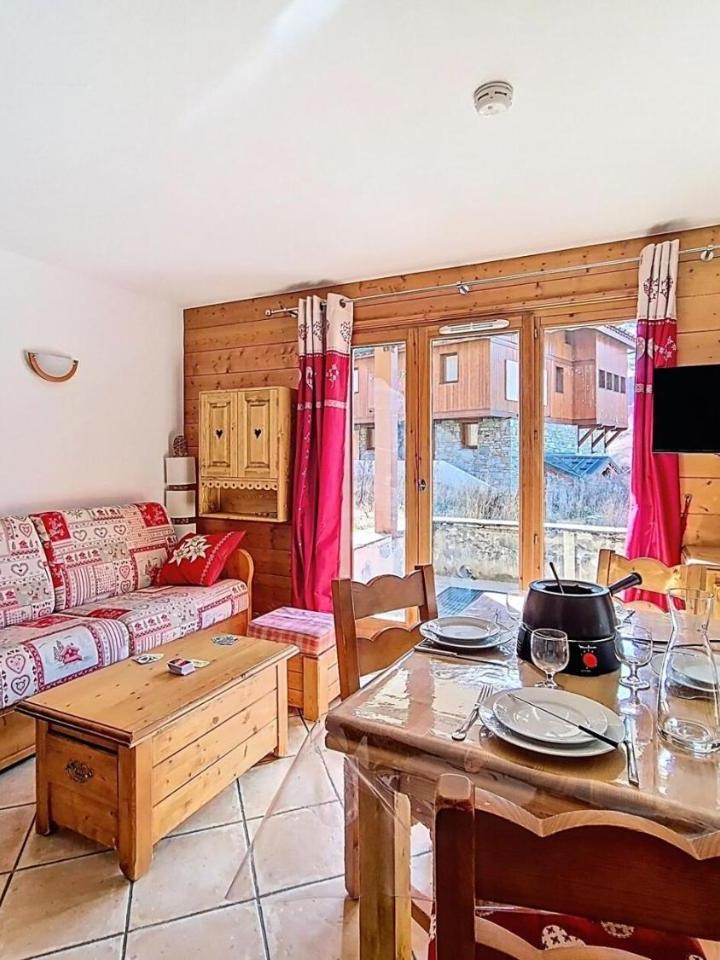 Apartment - Free WiFi – Residence Hameau Des Airelles - Appartement Spacieux. Proche Des Pistes. Balcon Mae-2563