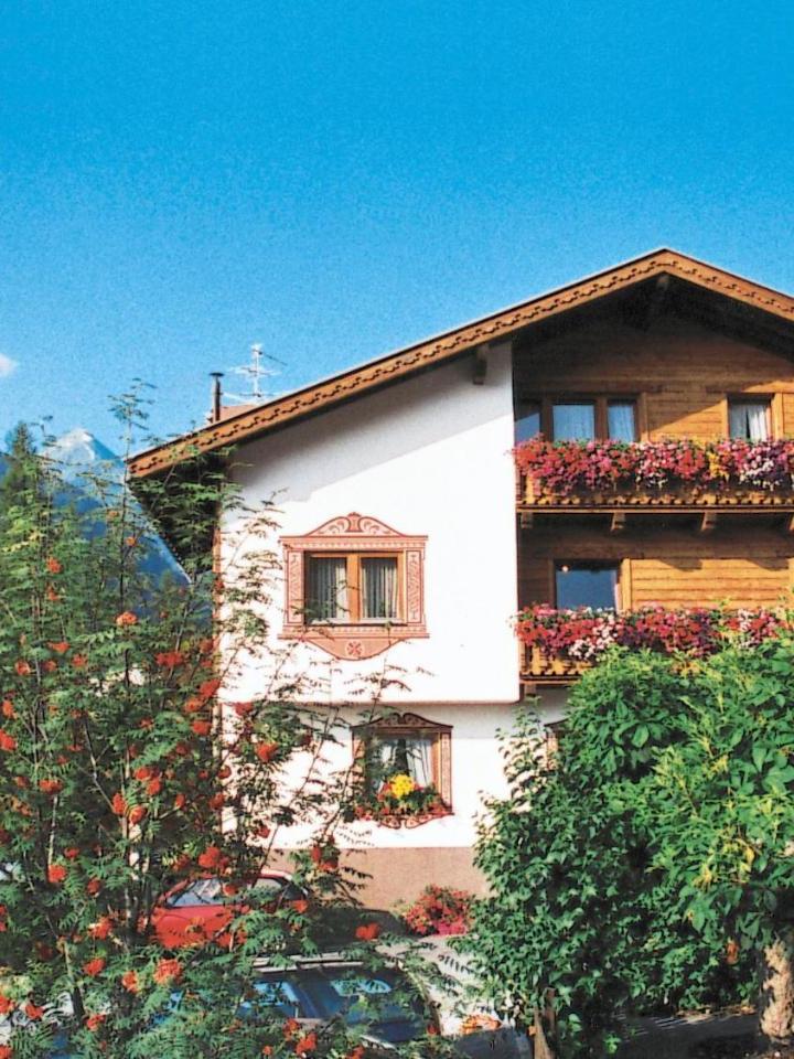 Studio (1 double bed) - Free WiFi – Apartment Am Schonbach-1 by Interhome