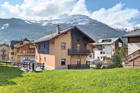 Baita Truzz Appartamento Valle – Livigno