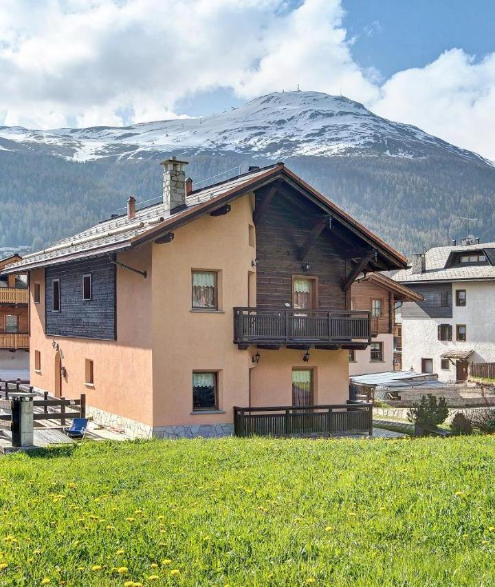 Two-Bedroom Deluxe Apartment with Garden View (2 single beds) - Free WiFi – Baita Truzz Appartamento Valle