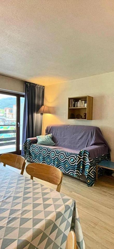 Apartment (2 bunk beds) – Residence Oisans - Appartement 2 Pieces Pour 6 Personnes Balcon Expose Sud Mae-4824