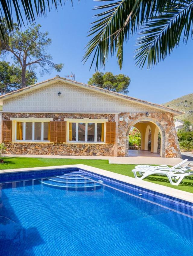 Villa Arrada - Beach & Mountain, Alcudia