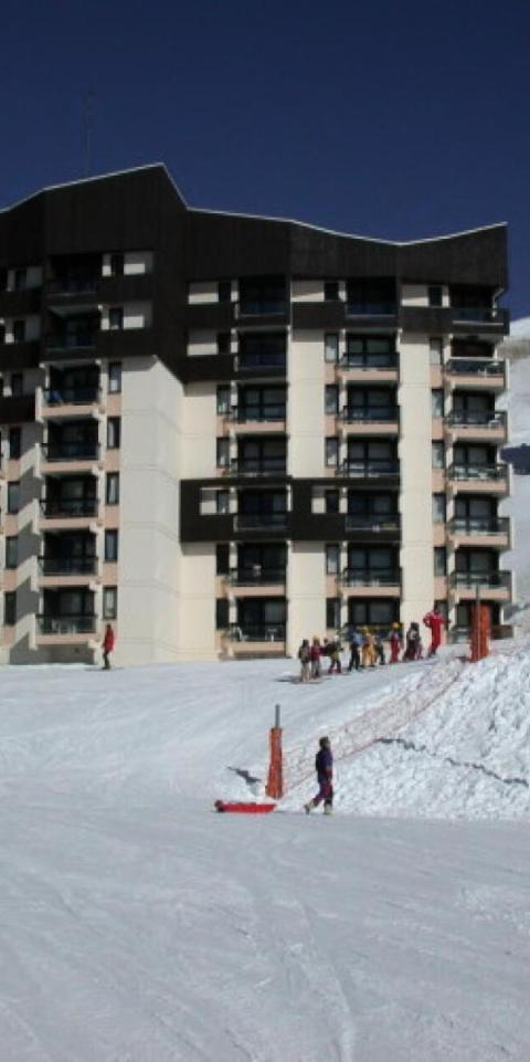 Residence Armoise - Studio de 18m2 Pour 2 Personnes Avec Petite Veranda Mae-5924 – Les Menuires