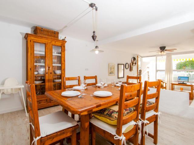Apartment Oiza Sand Castles 23 at Alcudia Beach, Wifi And Aircon – billede 7