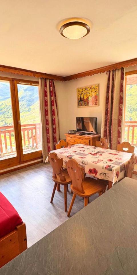 Residence Valmont - Appartement Avec 2 Chambres Et Vue Sur la Montagne Pour 6 Personnes Mae-4154 – Les Menuires