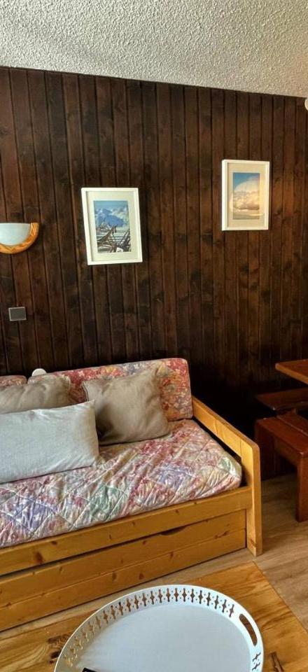Studio (2 single beds and 1 bunk bed) – Studio Economique 4 Pers Avec Baignoire Et Balcon Sud - Les Menuires - Fr-1-452-44