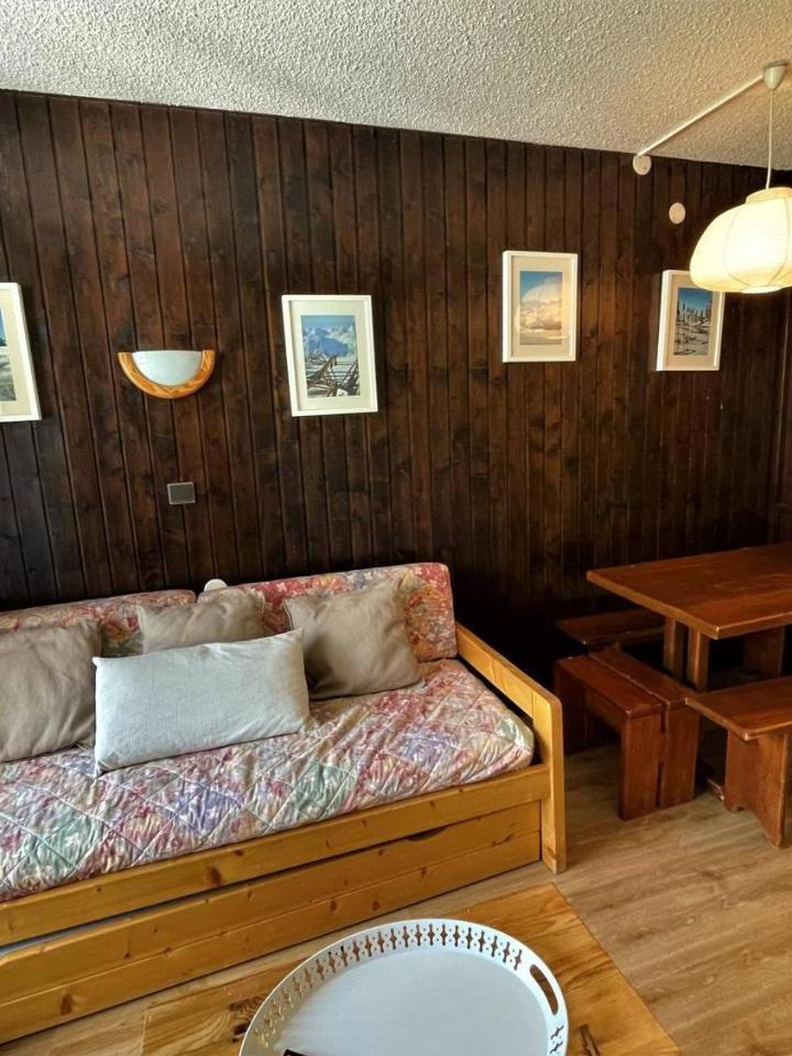 Studio (2 single beds and 1 bunk bed) – Studio Economique 4 Pers Avec Baignoire Et Balcon Sud - Les Menuires - Fr-1-452-44