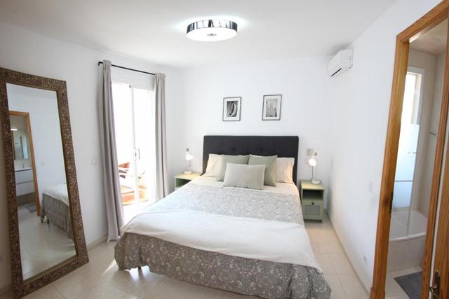 Villa Beach Alcudia, Lovely House with Jacuzzi – billede 6
