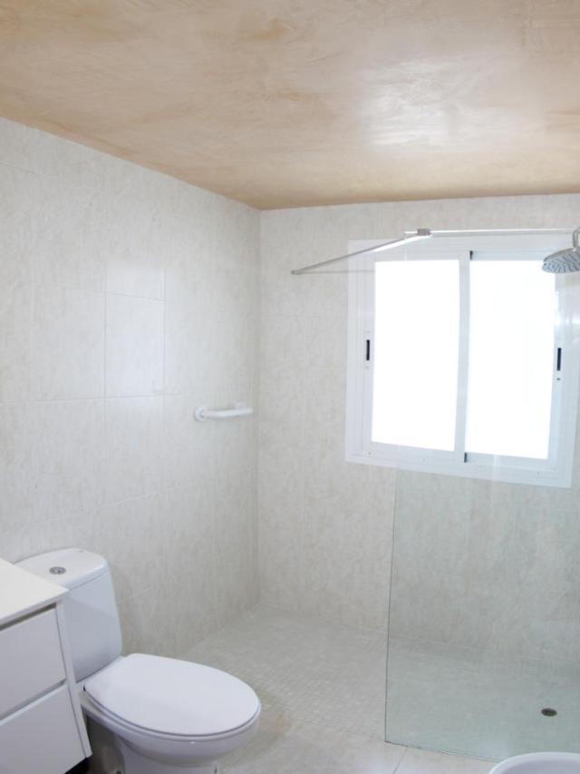 Villa Beach Alcudia, Lovely House with Jacuzzi – billede 9