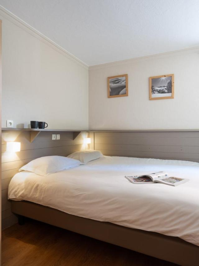 Appartement 6 Personnes, Balcon, Piscine, Ski Aux Pieds