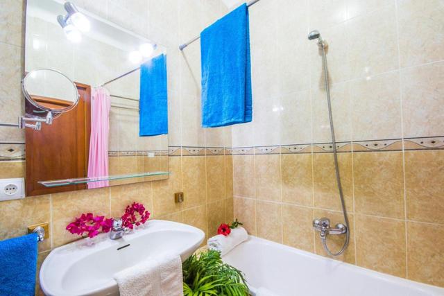 Ideal Property Mallorca - Villa Rosita 12a – billede 8