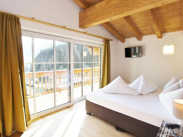 Chalet in Saalbach by Ski Lift & Slopes – billede 10