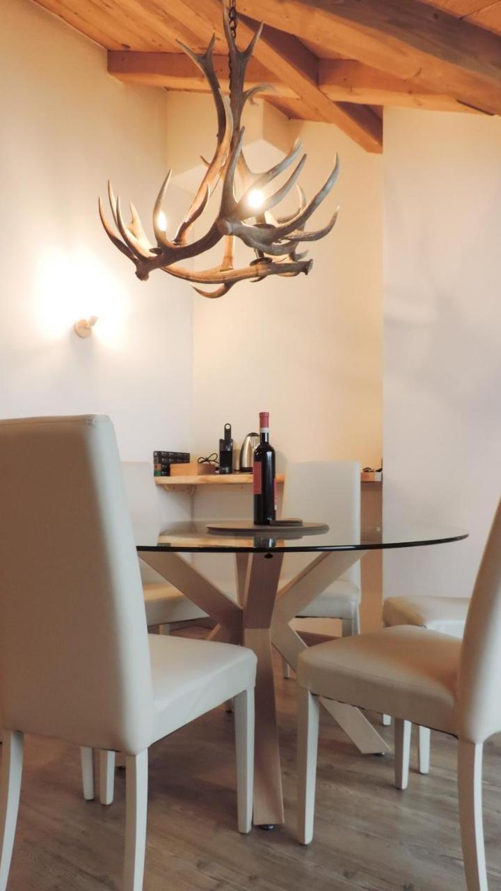 Penthouse Apartment (1 large bed) - Free WiFi – Silva: the Alpine Chalet
