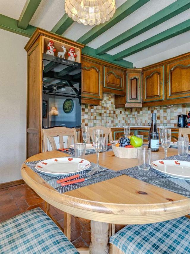 Comfort with Balcony Ski Access And Parking – bild 9