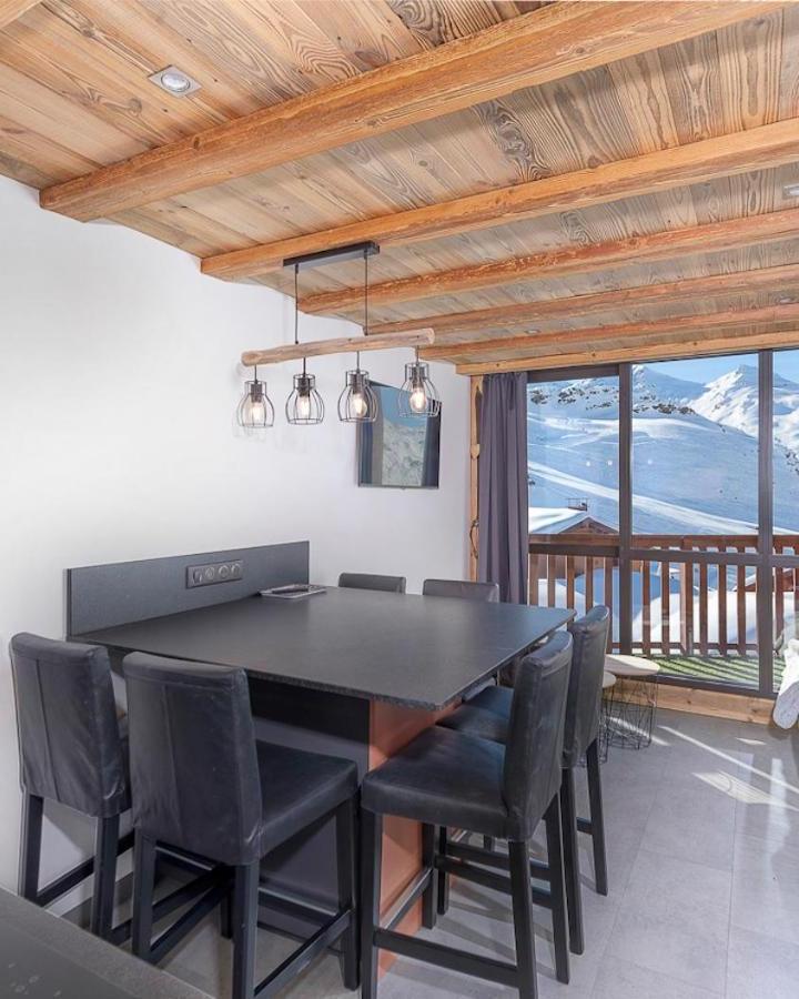 Three-Bedroom Apartment (1 large bed) - Free WiFi – Val Thorens So Cocooon Silveralp 329