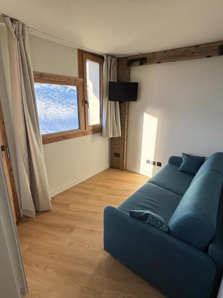 Superior One-Bedroom Apartment with Balcony (1 sofa bed) – Appartement Le Panorama Des Pistes