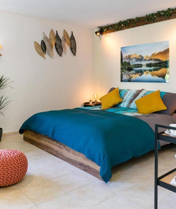 One-Bedroom Apartment (1 large bed) - Free WiFi – Spirit Apartments - Studio 1 - Kuche - Parkplatz