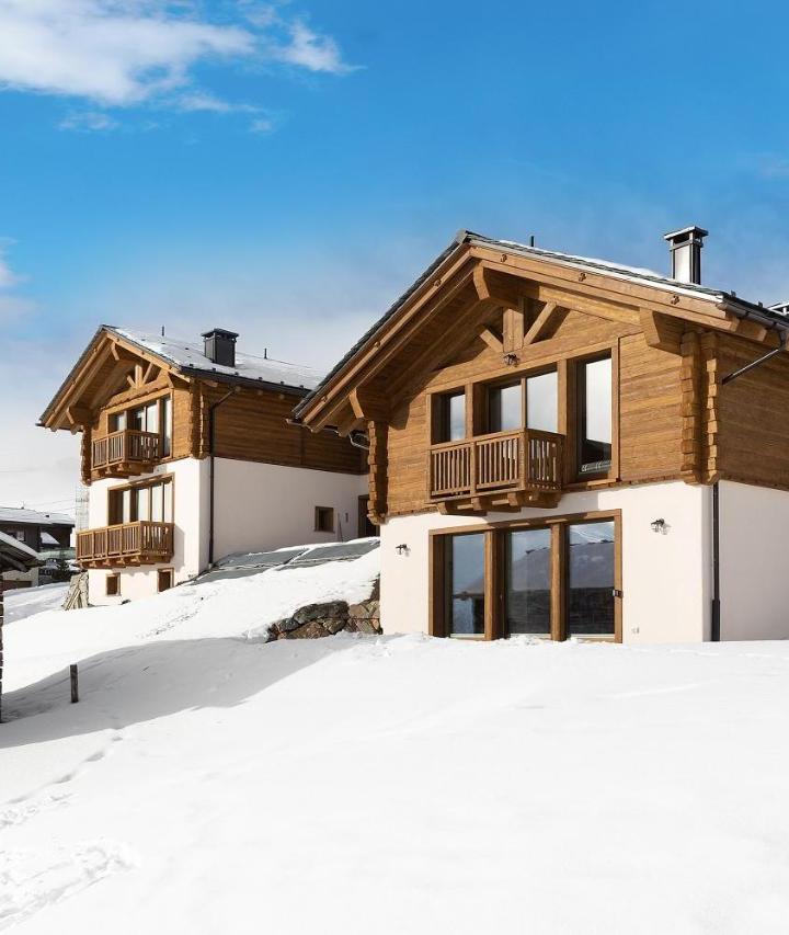 Studio with Mountain View (2 single beds) - Free WiFi – Gino