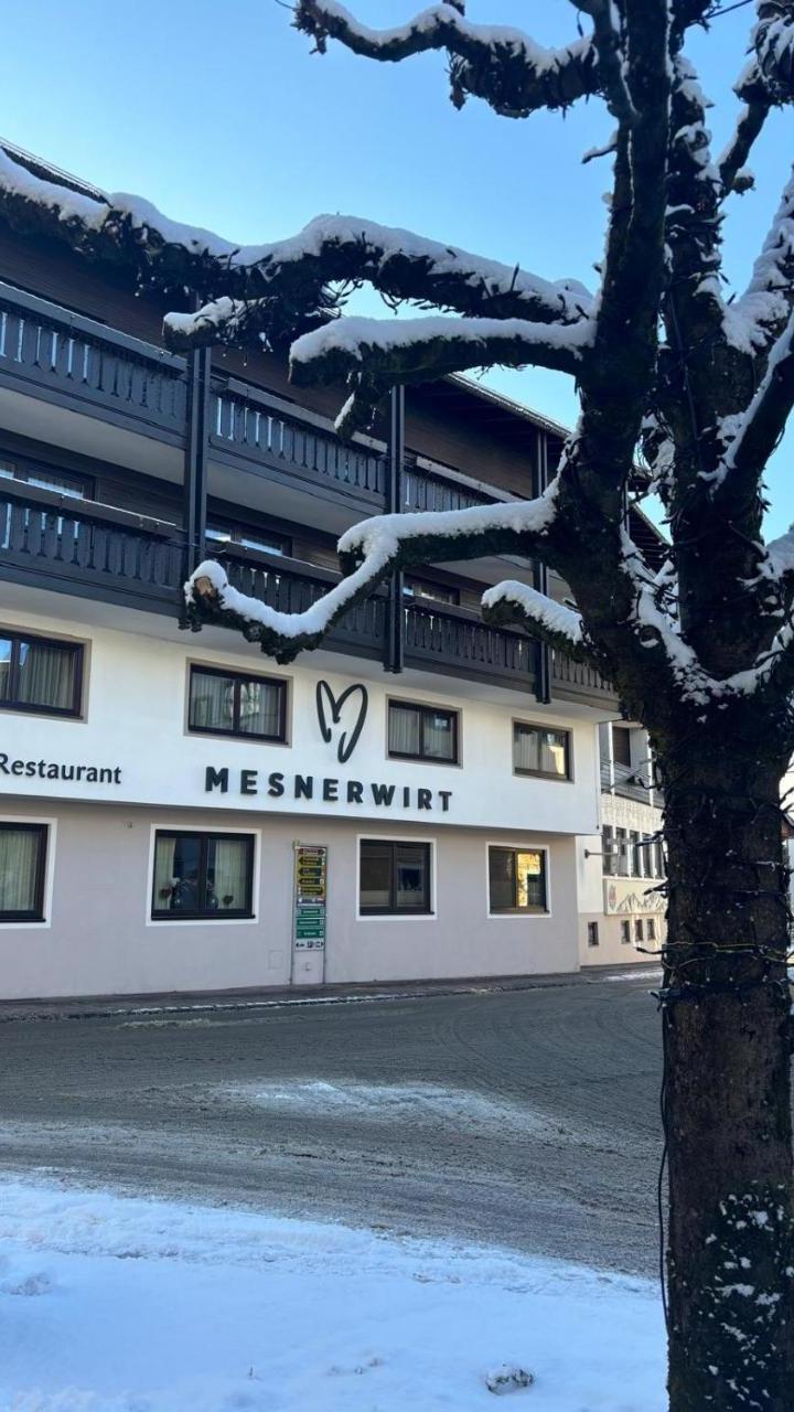 Quintuple Room (Bedroom#1: 2 bunk beds and 1 sofa bed and 1 large bed) - Free WiFi – Mesnerwirt
