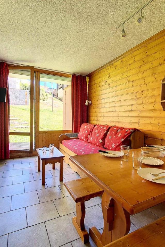 Residence Villaret - Appartement Lumineux · Depart Et Retour Skis Aux Pieds · Terrasse de Plain Pied Mae-2454