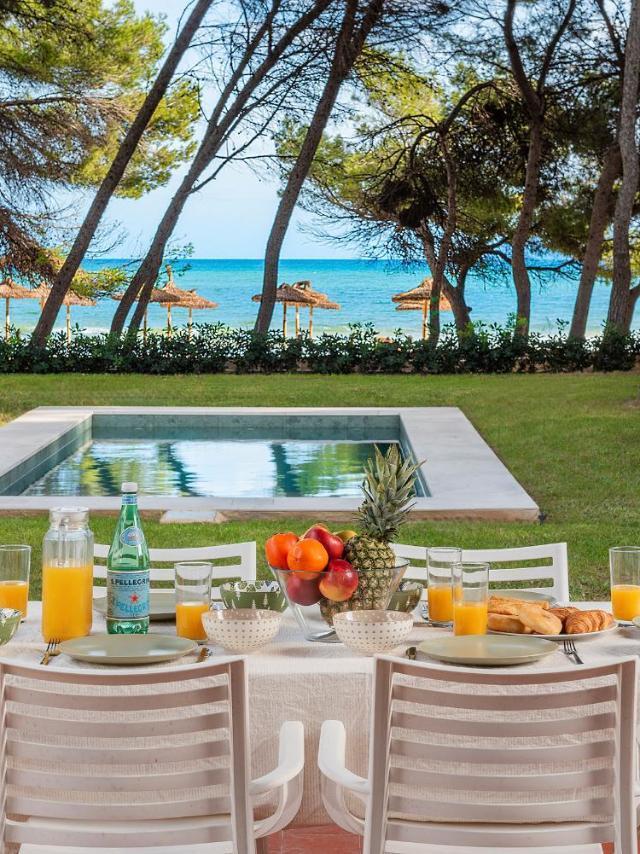 Villamar - Stunning Beachfront