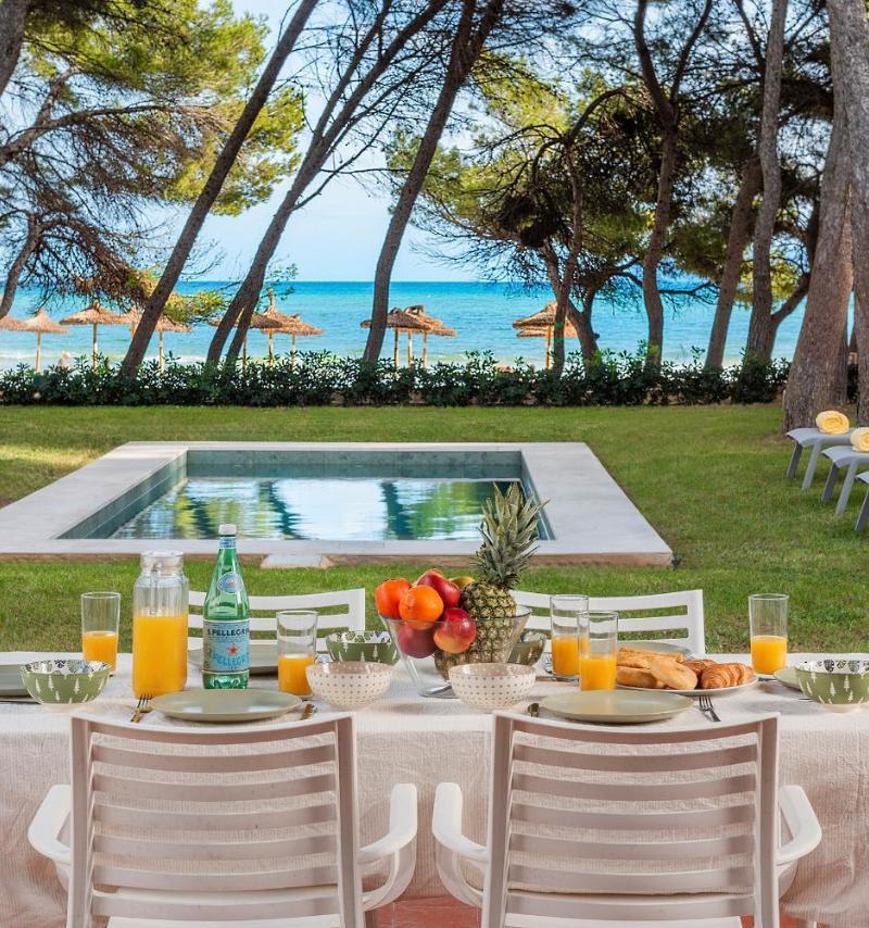 Villamar - Stunning Beachfront