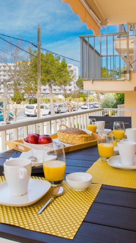 C140 Pine Beach by Mallorca Villa Selection – Alcúdia