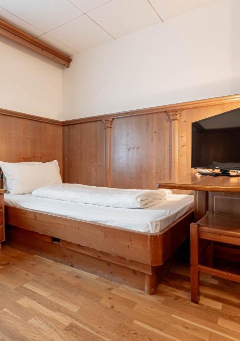 Hotel Dolomiti Schloss – Canazei