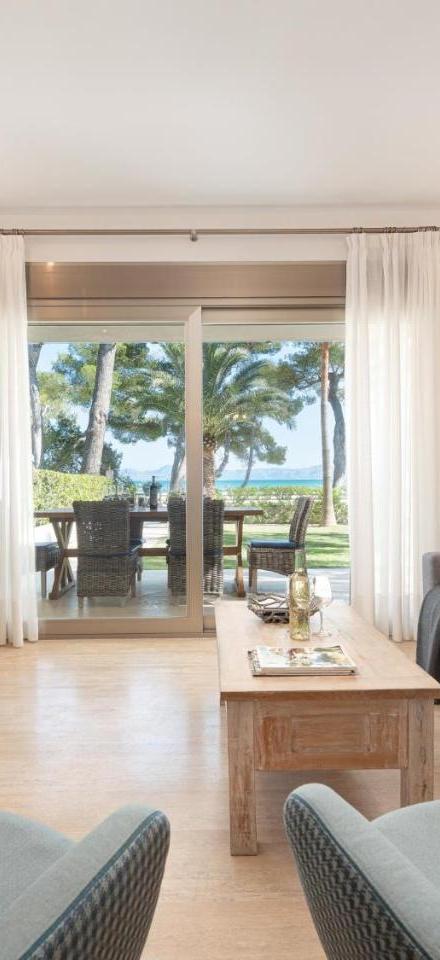 Exclusiva Villa Saturn En Primera Linea de Playa En Alcudia Con Jacuzzi – billede 2